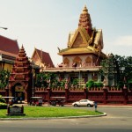 Wat Ounalom - the headquarters of Cambodian Buddhism